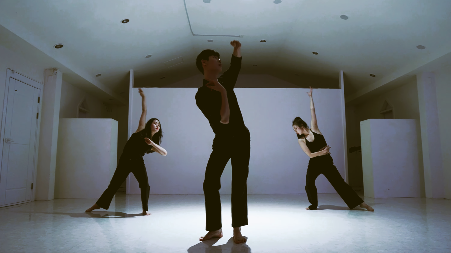 Image for the blog: What is Jazz Dance